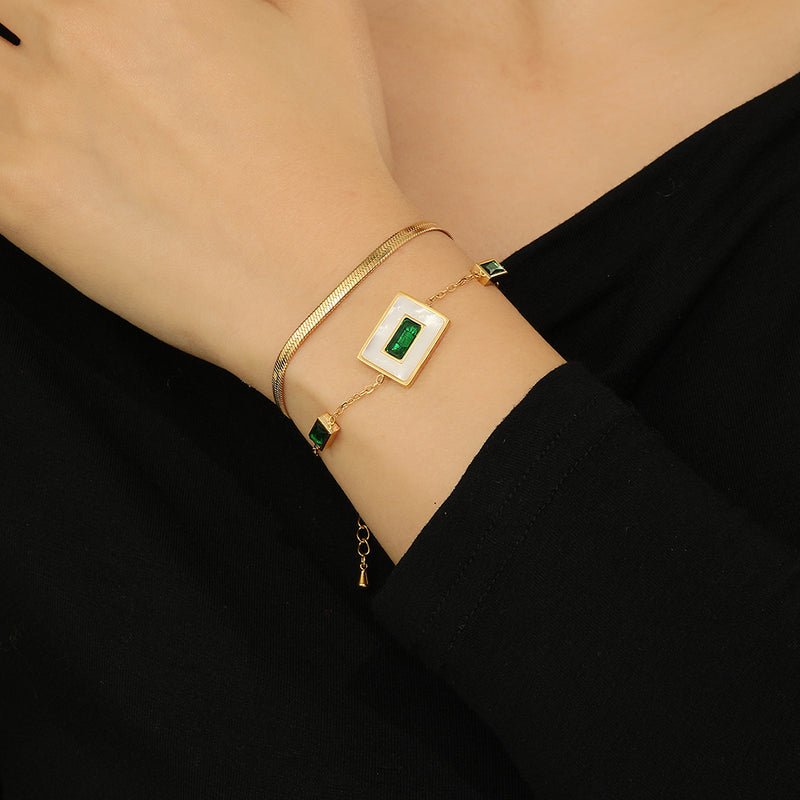 Emerald Pearl Bracelet