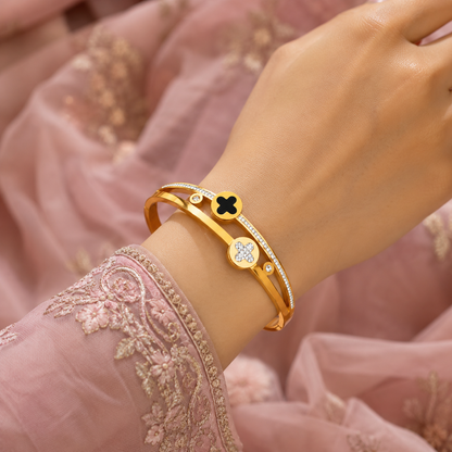 Clover Crystal Bangle
